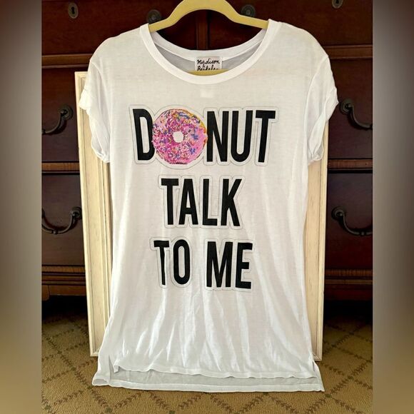 Madison & Berkeley white cap sleeve t-shirt with Donut Talk To Me text NWOT XS - Picture 1 of 9